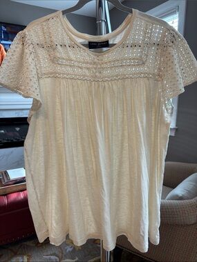 Lane Bryant Cream Eyelet Yoke Short Sleeve Top